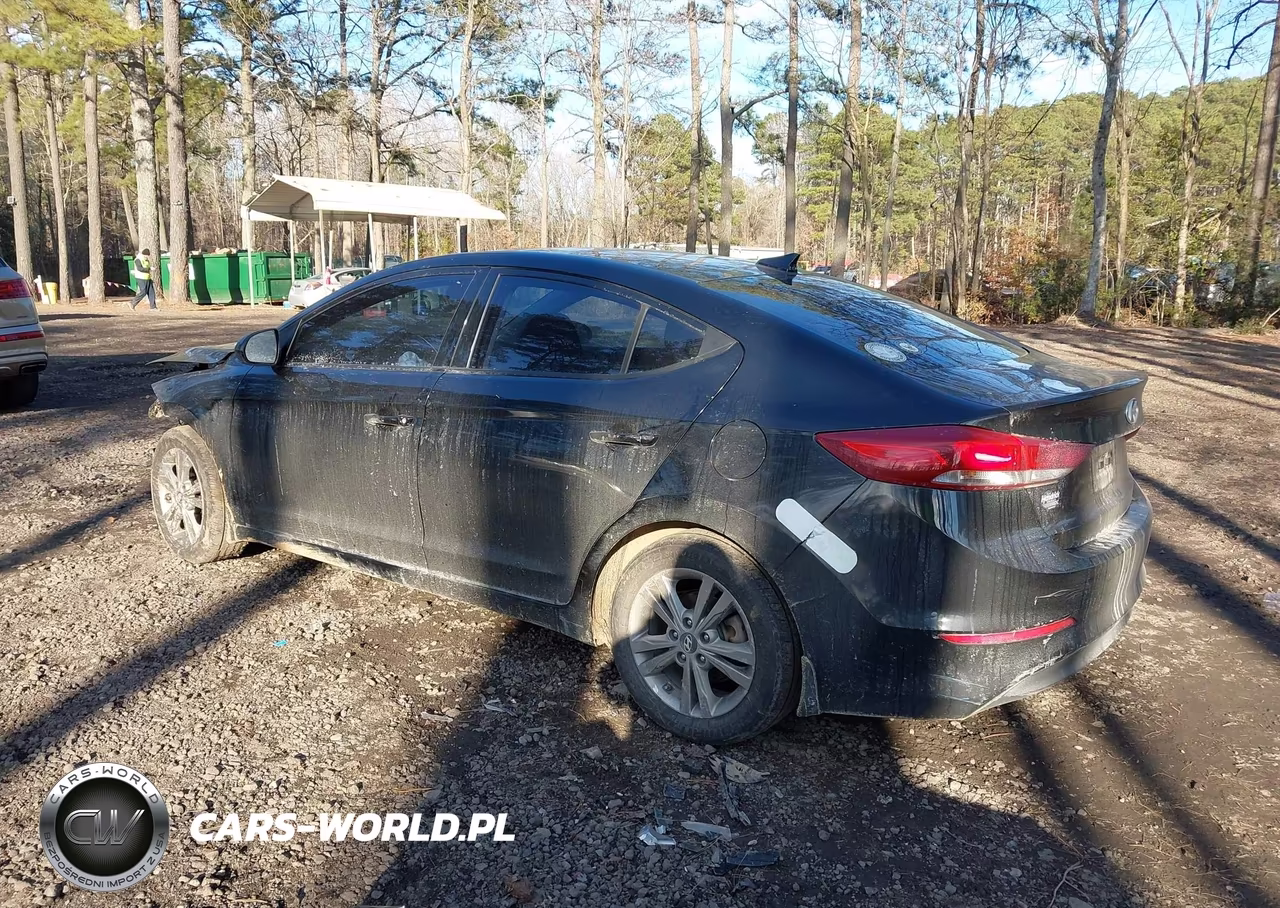 2018 Hyundai Elantra Sel VIN:5NPD84LFXJH226794 - 3