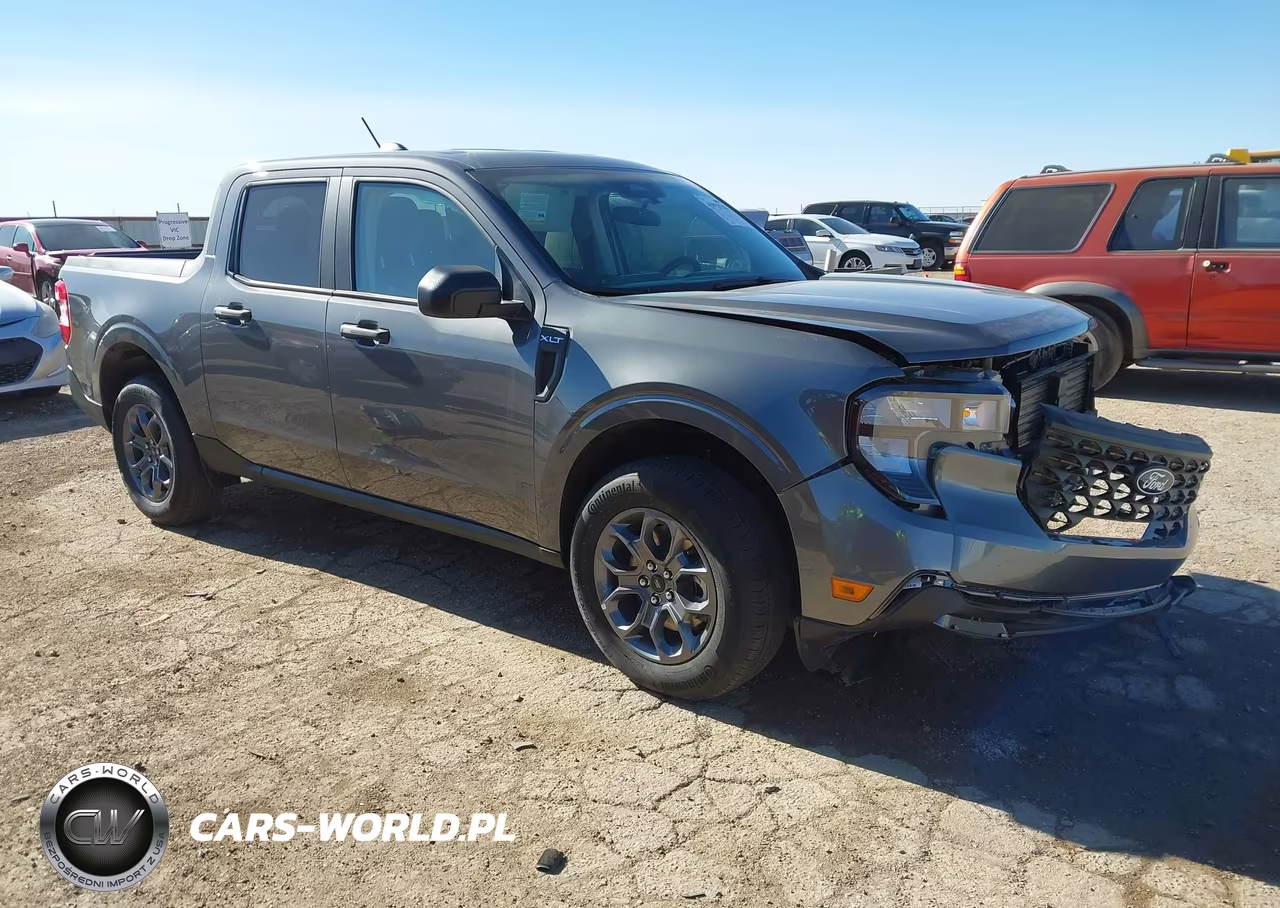 2025 Ford Maverick Xlt