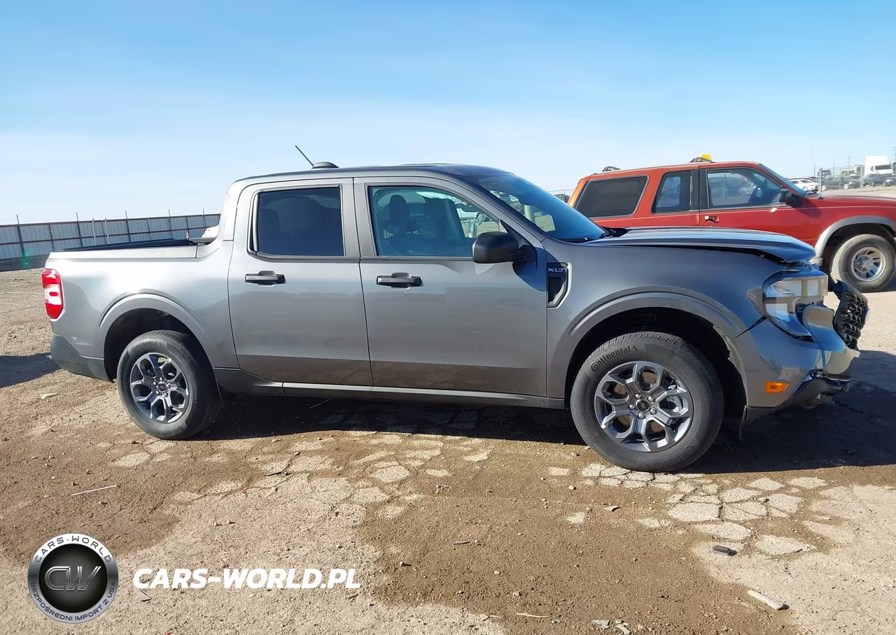 2025 Ford Maverick Xlt VIN:3FTTW8H30SRB41405 - 14