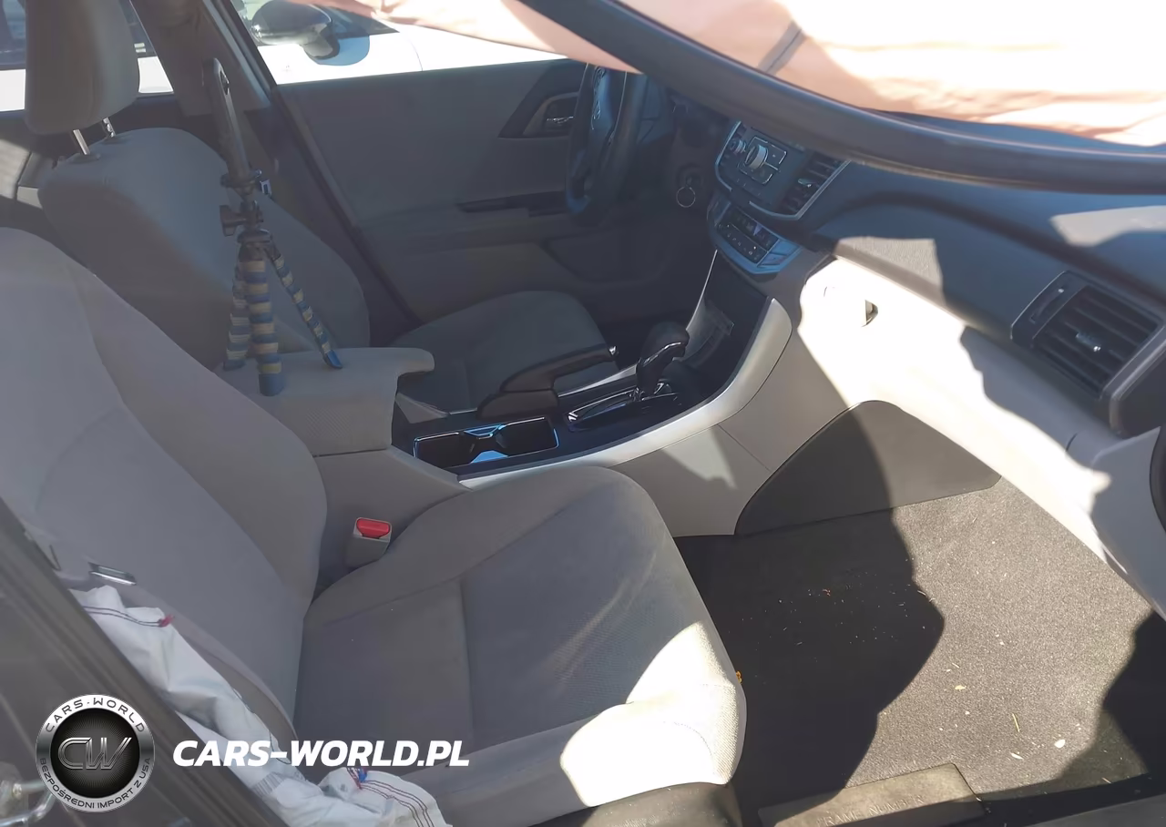 2013 Honda Accord Lx VIN:1HGCR2F34DA129599 - 5