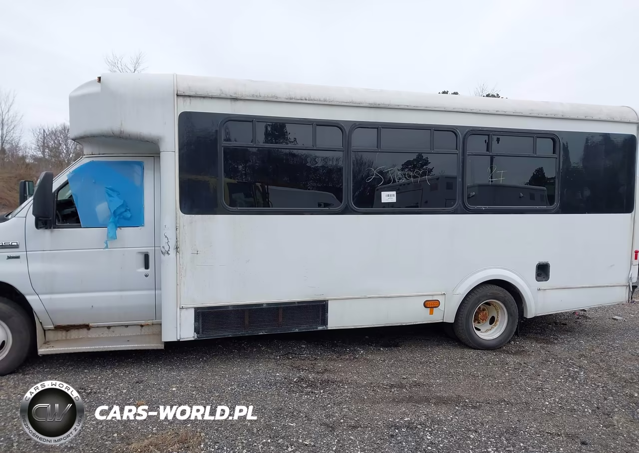 2010 Ford E-450 Cutaway VIN:1FDFE4FL3ADA34797 - 13