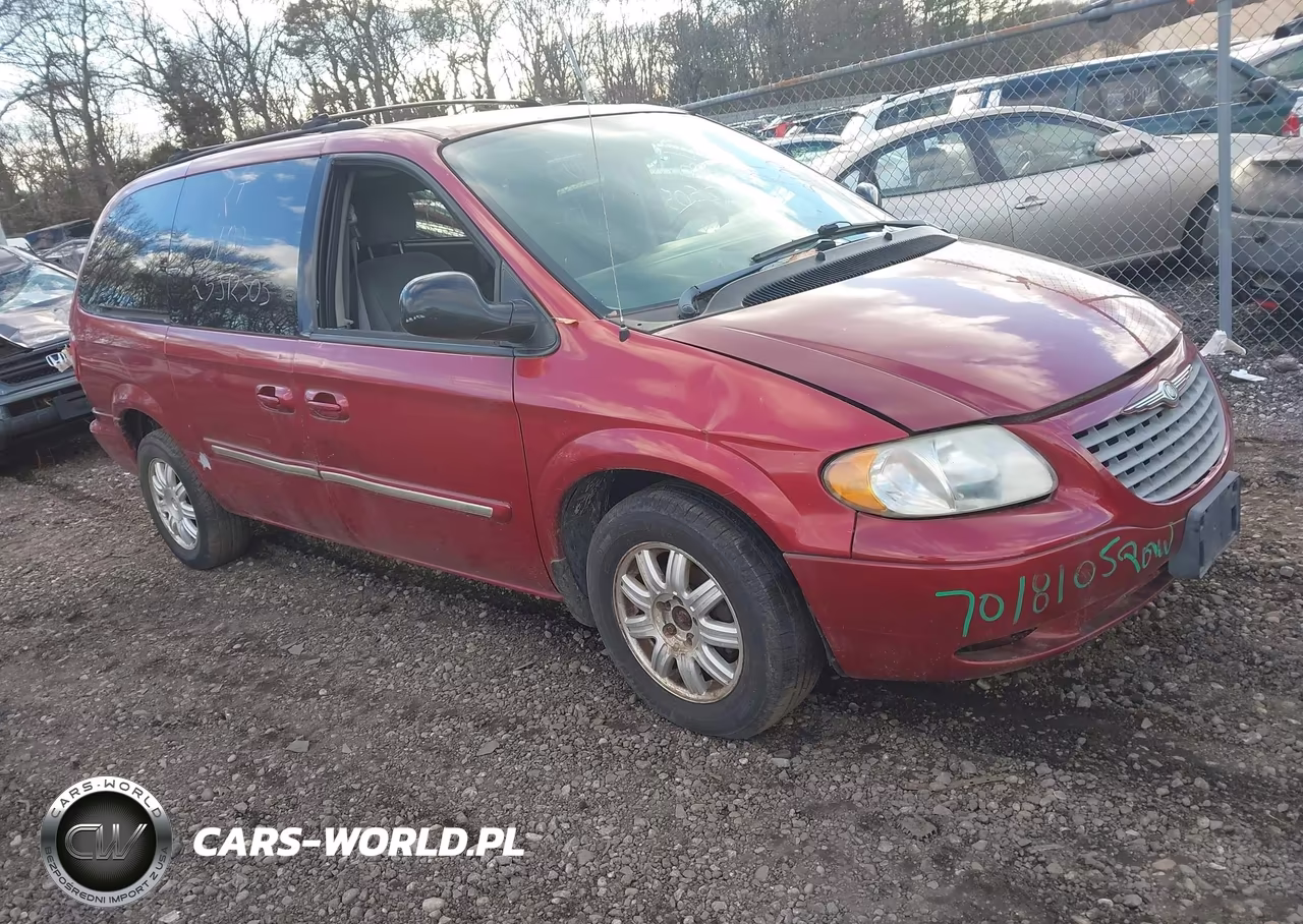 2005 Chrysler Town & Country Touring