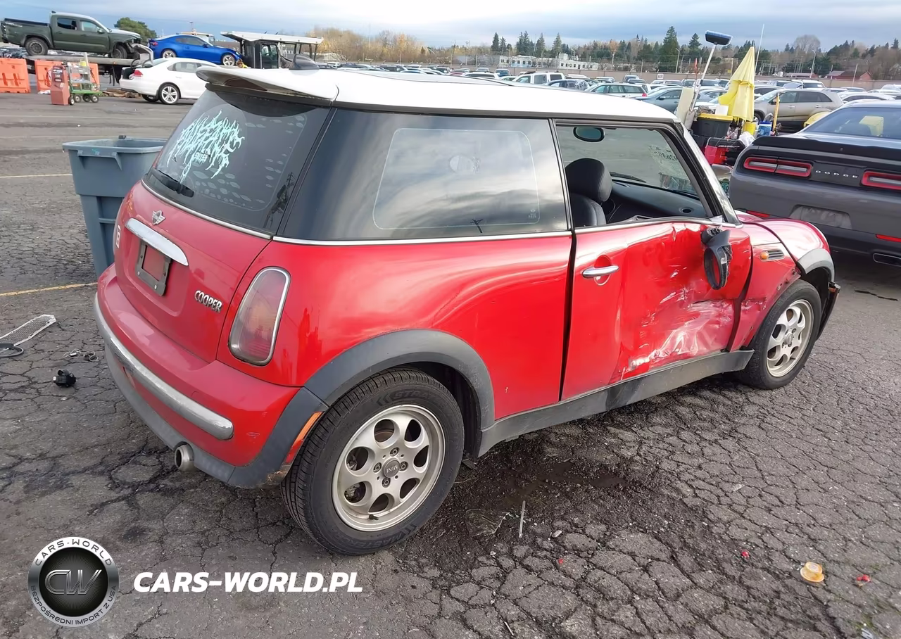 2003 Mini Cooper VIN:WMWRC33433TC46302 - 4