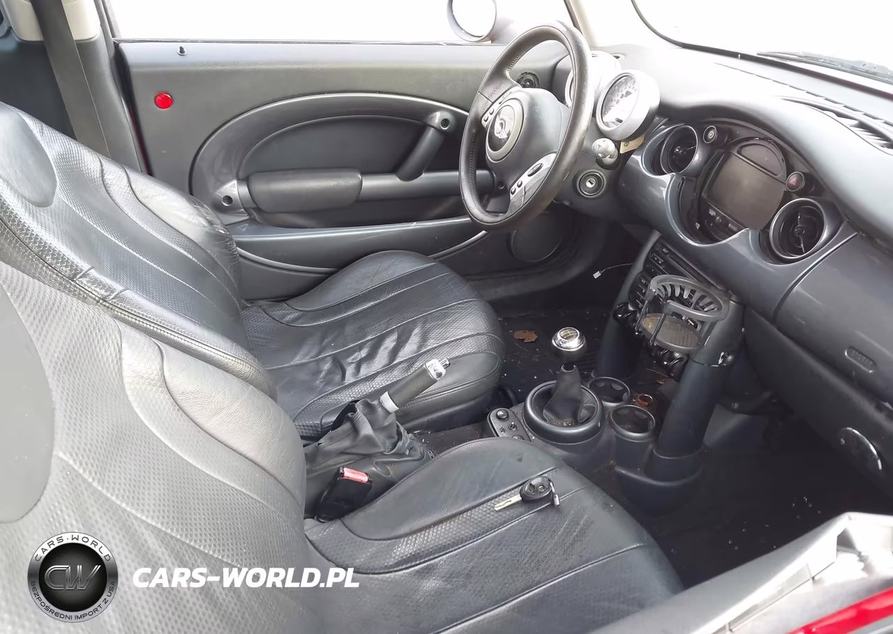 2003 Mini Cooper VIN:WMWRC33433TC46302 - 5