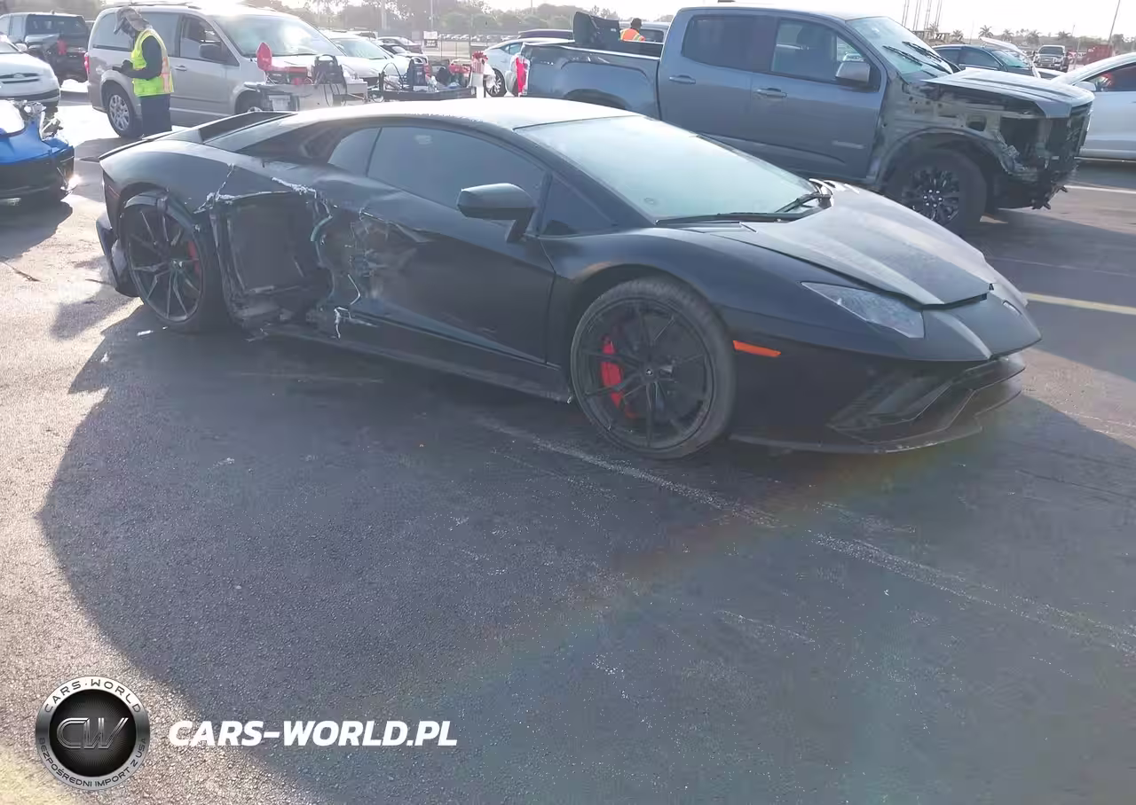 2018 Lamborghini Aventador S