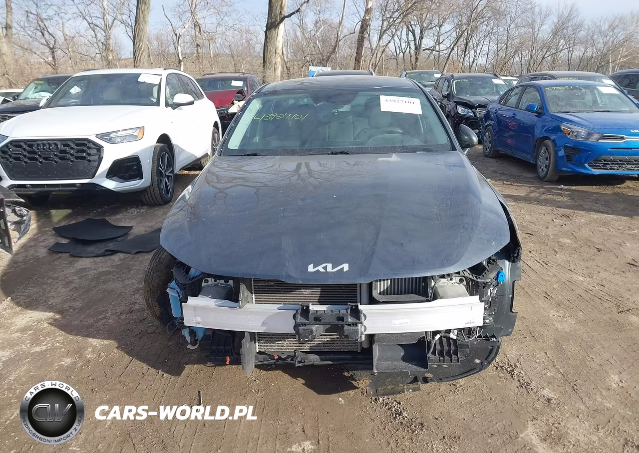 2023 Kia K5 Lxs VIN:5XXG14J28PG191260 - 13