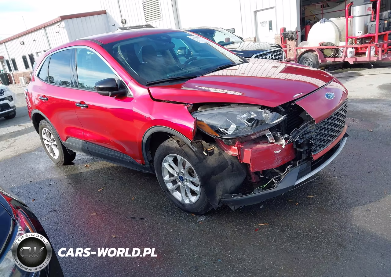 2020 Ford Escape Se