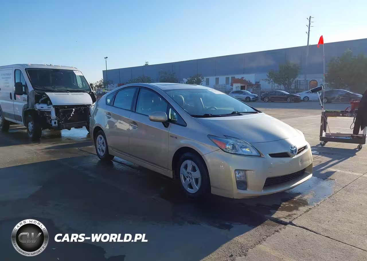 2011 Toyota Prius Three