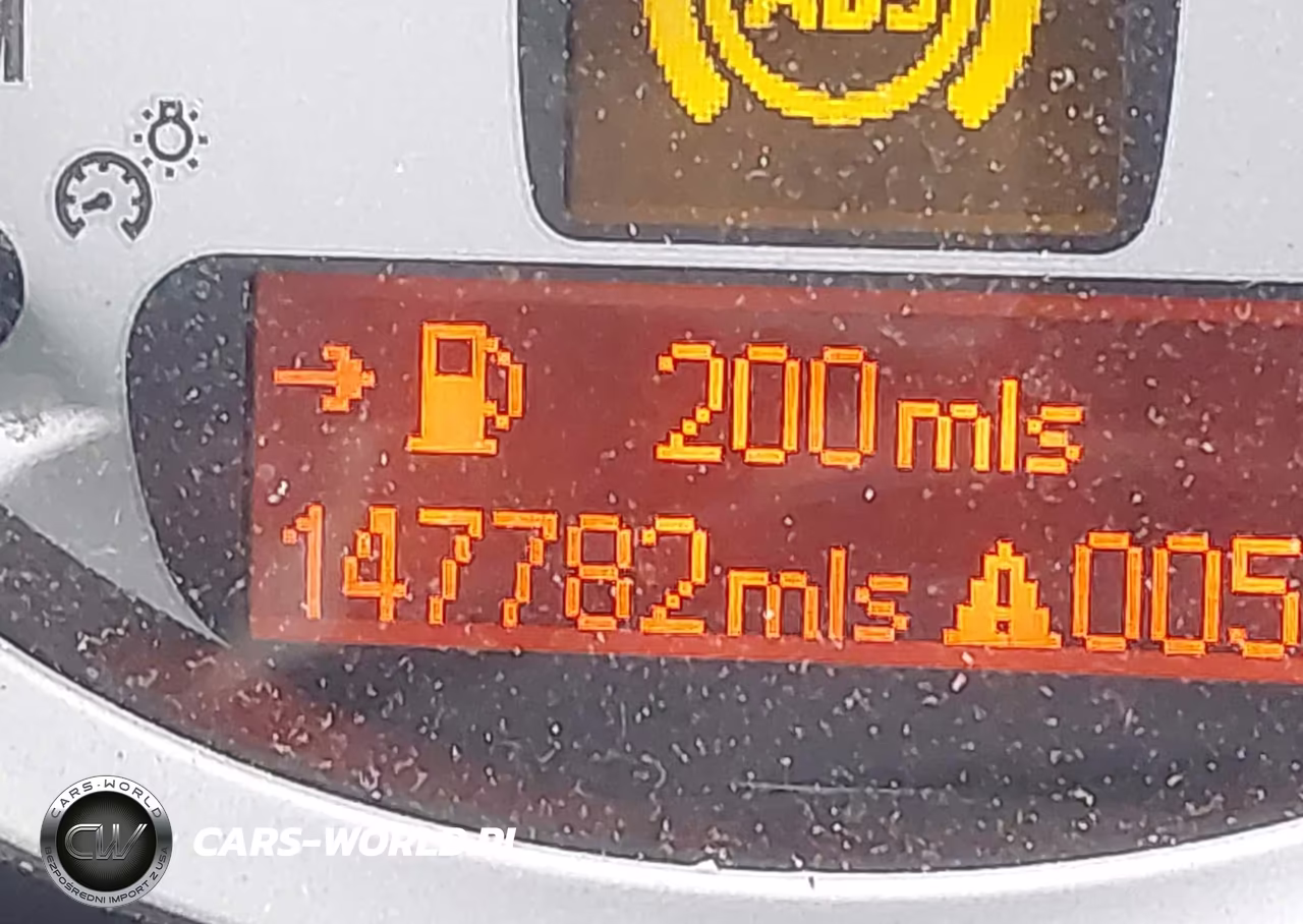2007 Mini Cooper VIN:WMWMF33547TU61457 - 12