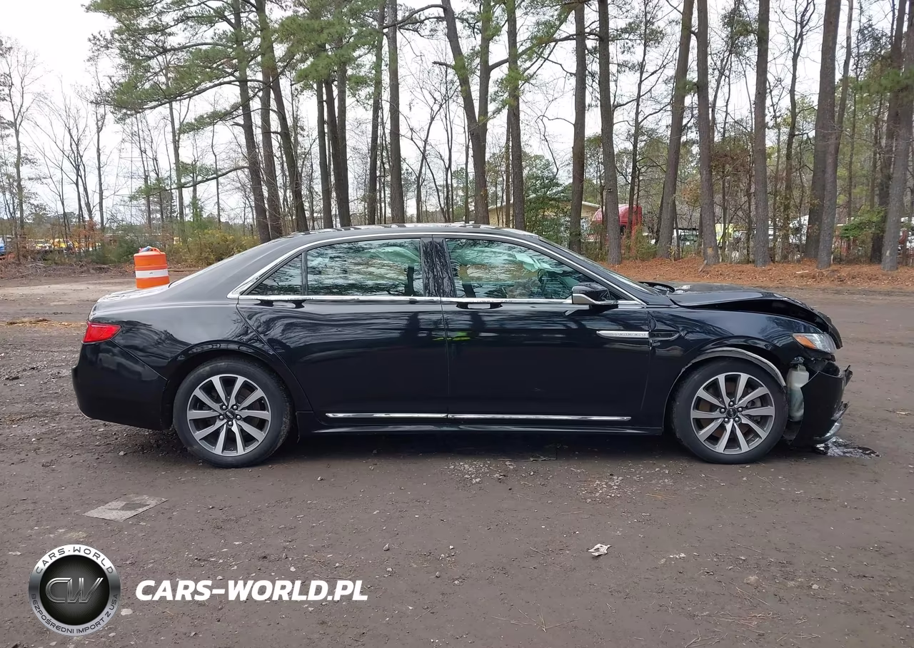 2017 Lincoln Continental Livery VIN:1LN6L9HK9H5629939 - 13