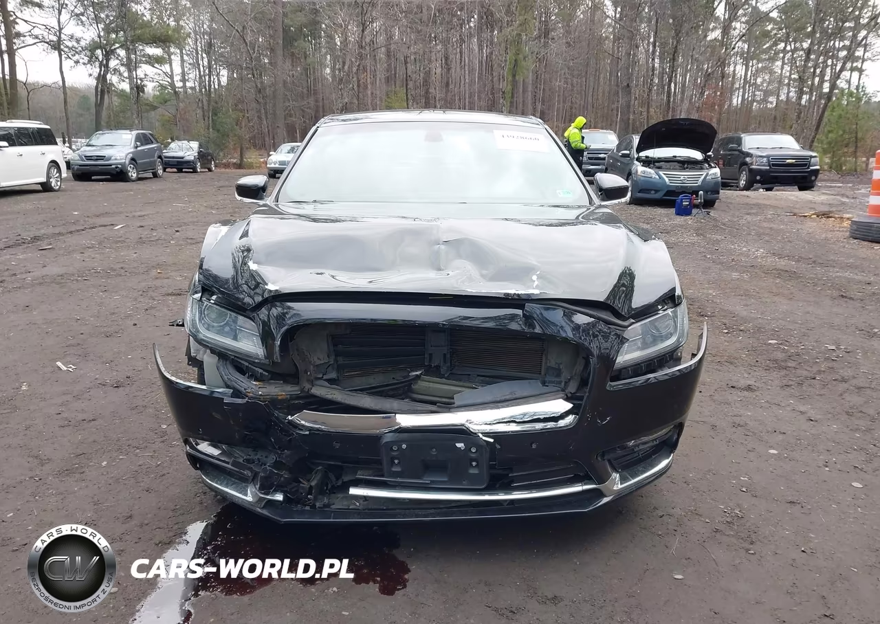 2017 Lincoln Continental Livery VIN:1LN6L9HK9H5629939 - 6