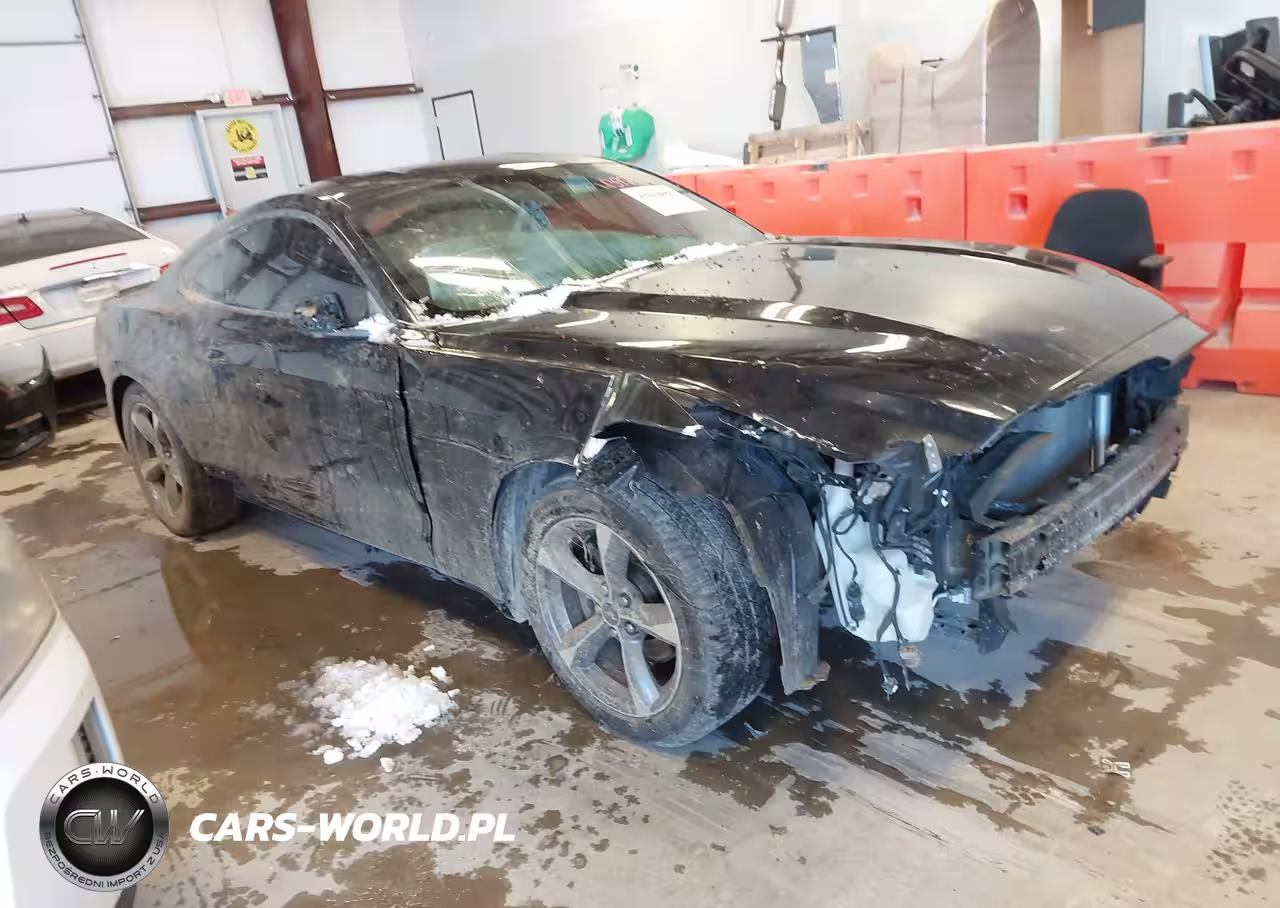 2016 Ford Mustang V6