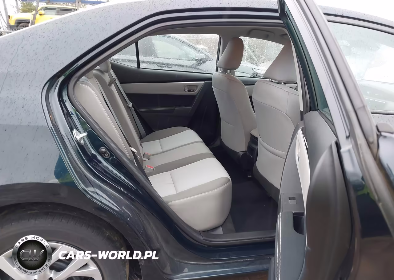 2018 Toyota Corolla Le VIN:2T1BURHE2JC982820 - 8