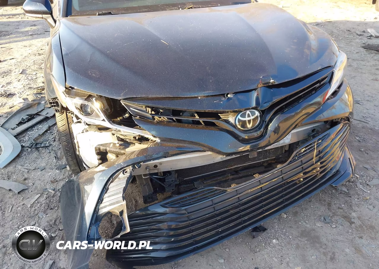 2018 Toyota Camry Le VIN:4T1B11HK1JU661429 - 6