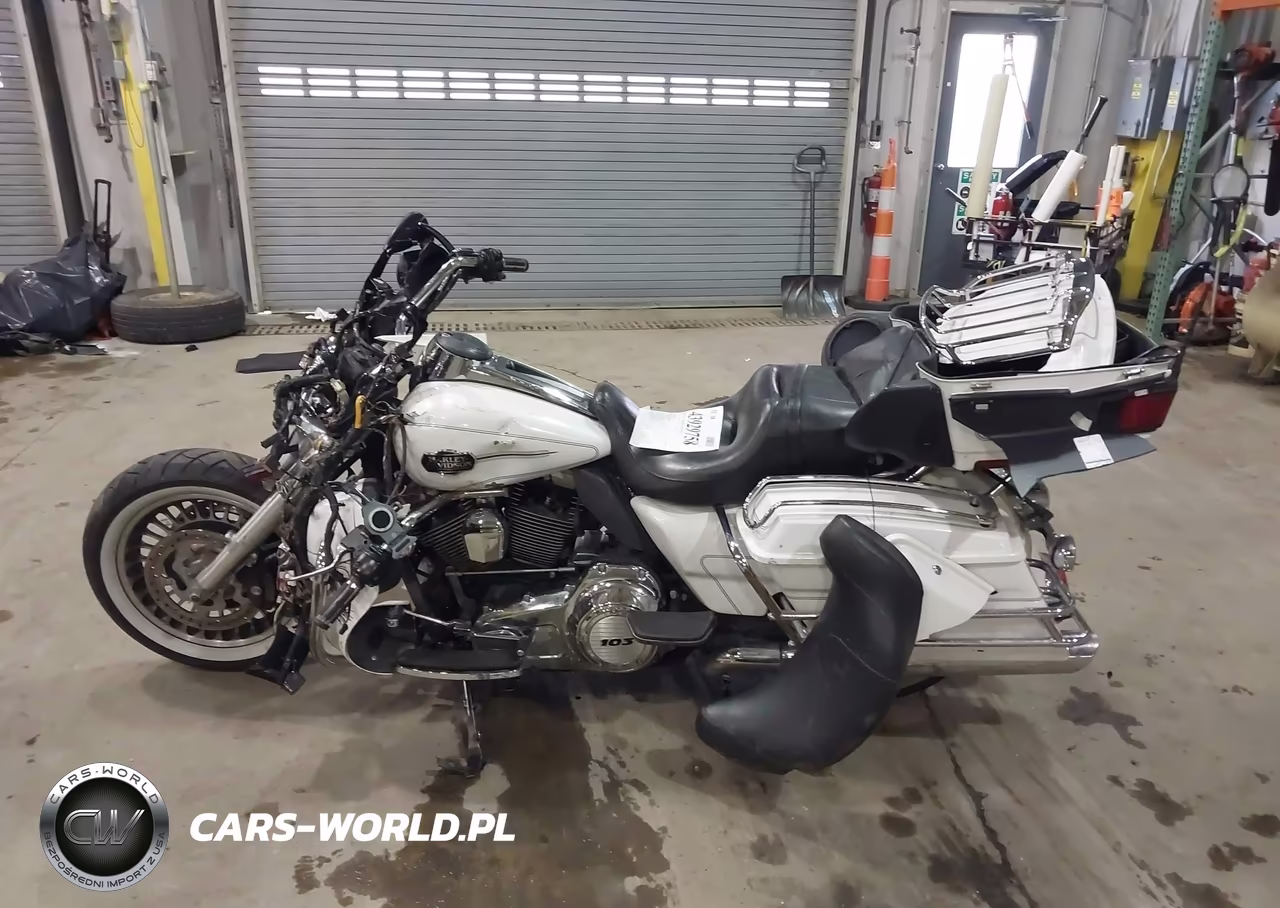 2013 Harley-Davidson Flhtcu Ultra Classic Electra Gld VIN:1HD1FCM19DB651577 - 12