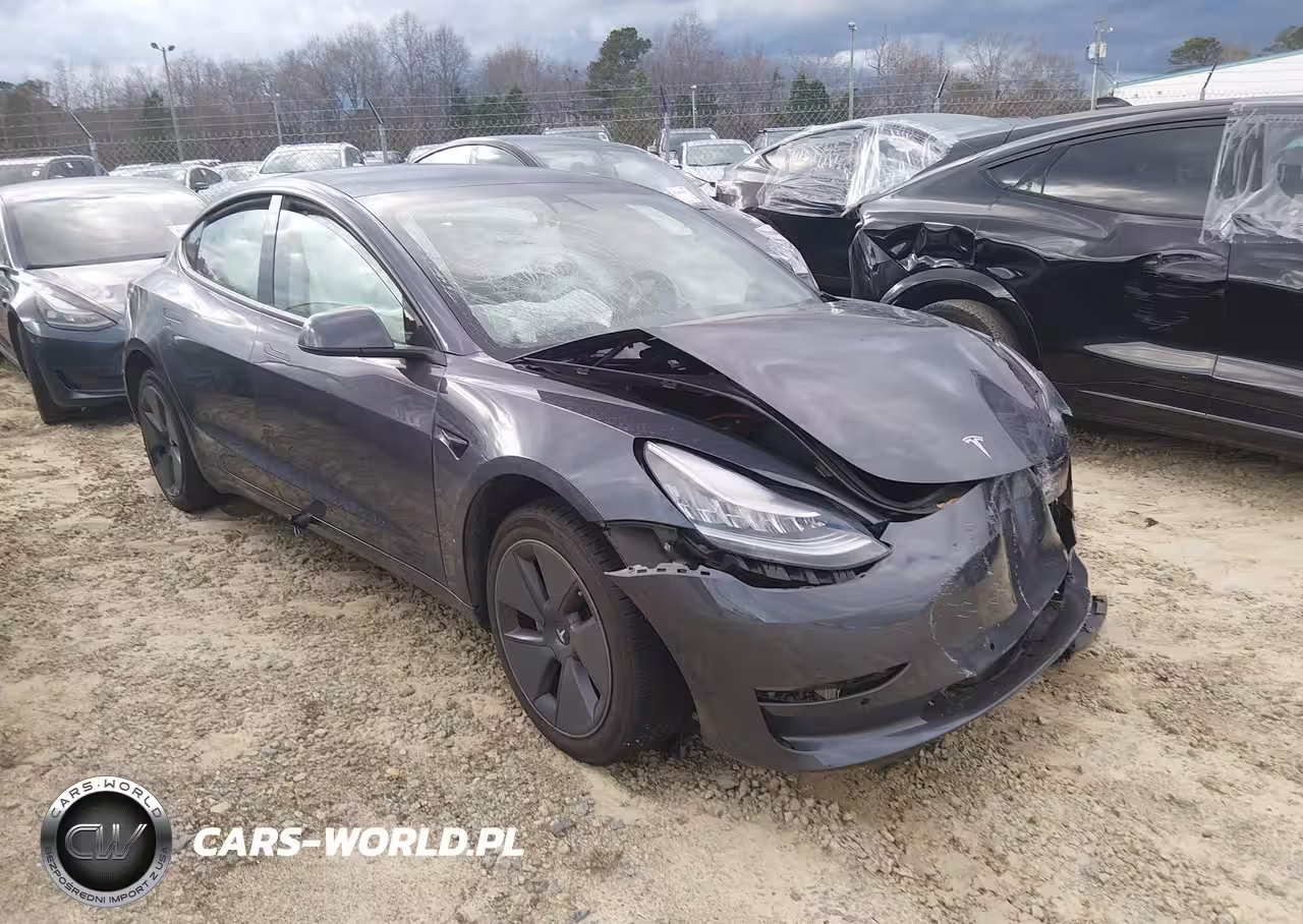 2021 Tesla Model 3 Standard Range Plus Rear-Wheel Drive
