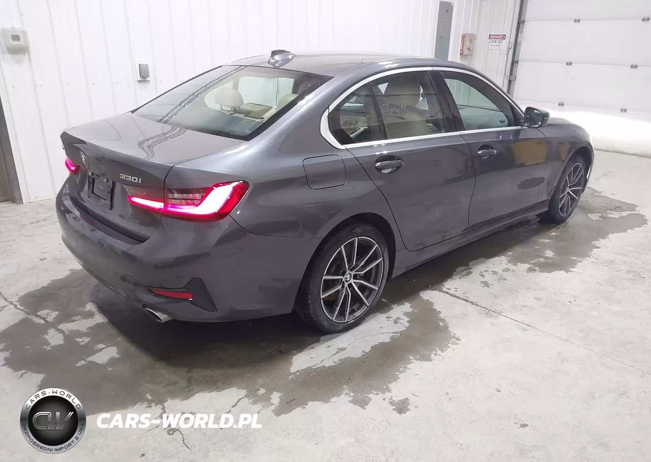 2021 BMW 330I xDrive VIN:3MW5R7J00M8B69737 - 4