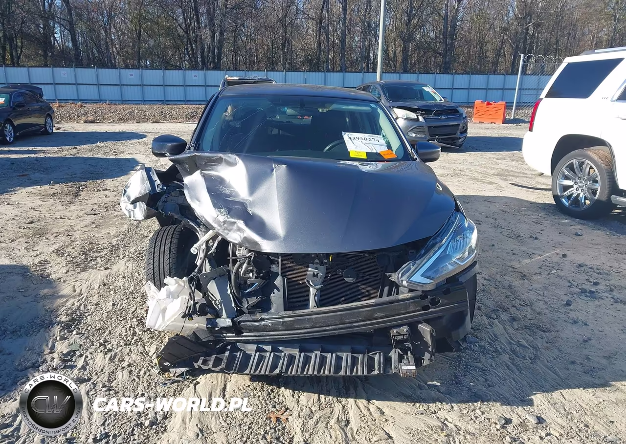 2018 Nissan Sentra S VIN:3N1AB7AP5JY321335 - 12