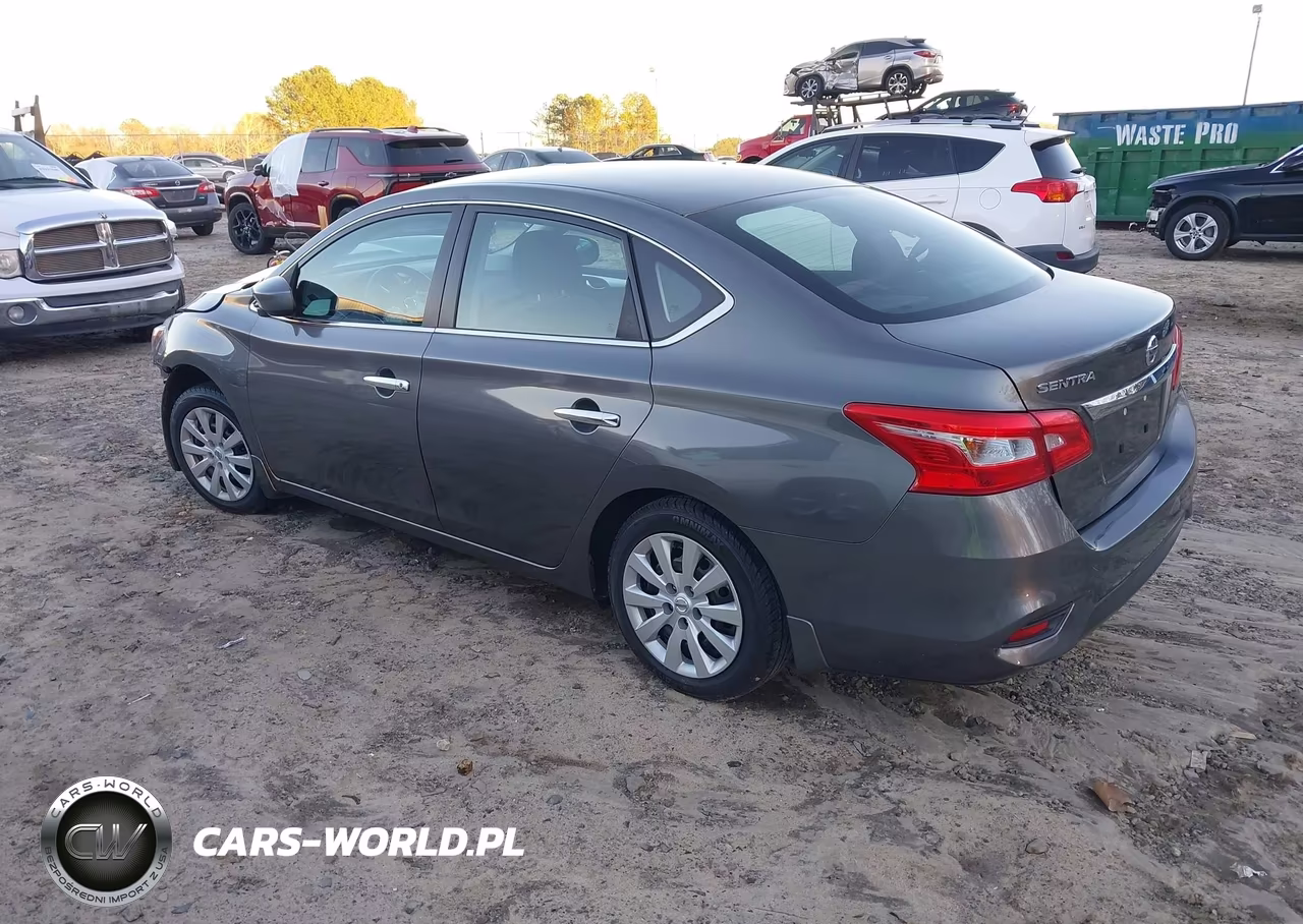 2018 Nissan Sentra S VIN:3N1AB7AP5JY321335 - 3