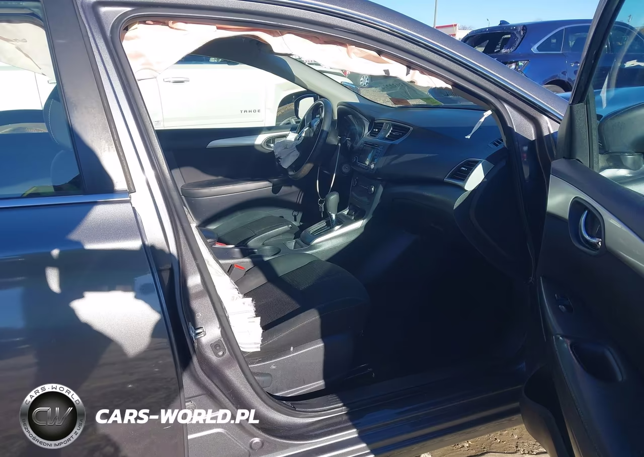 2018 Nissan Sentra S VIN:3N1AB7AP5JY321335 - 5