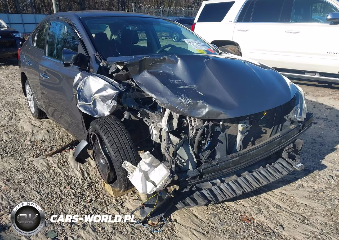 2018 Nissan Sentra S VIN:3N1AB7AP5JY321335 - 6