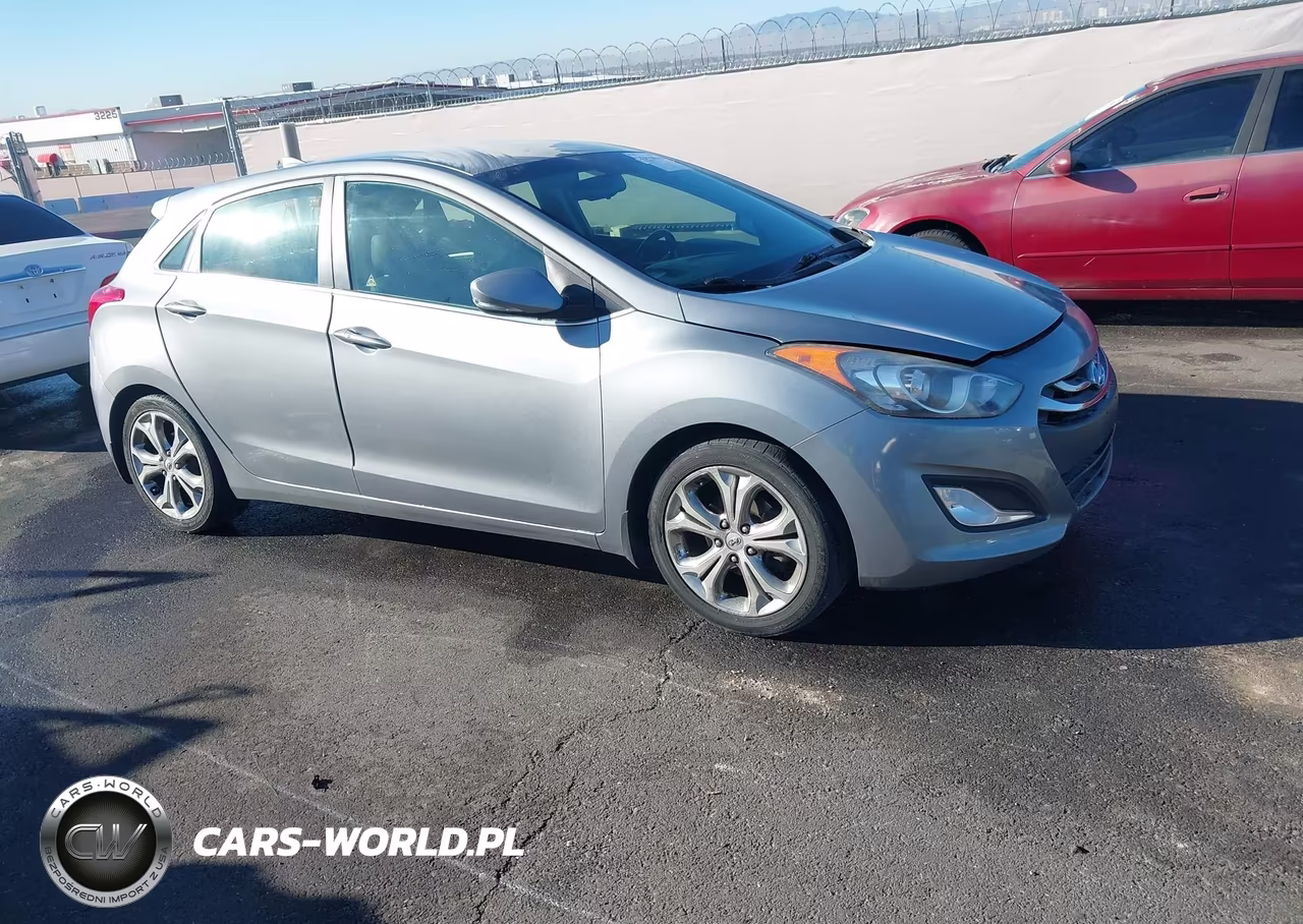 2015 Hyundai Elantra Gt – zdjęcie 1 z 12