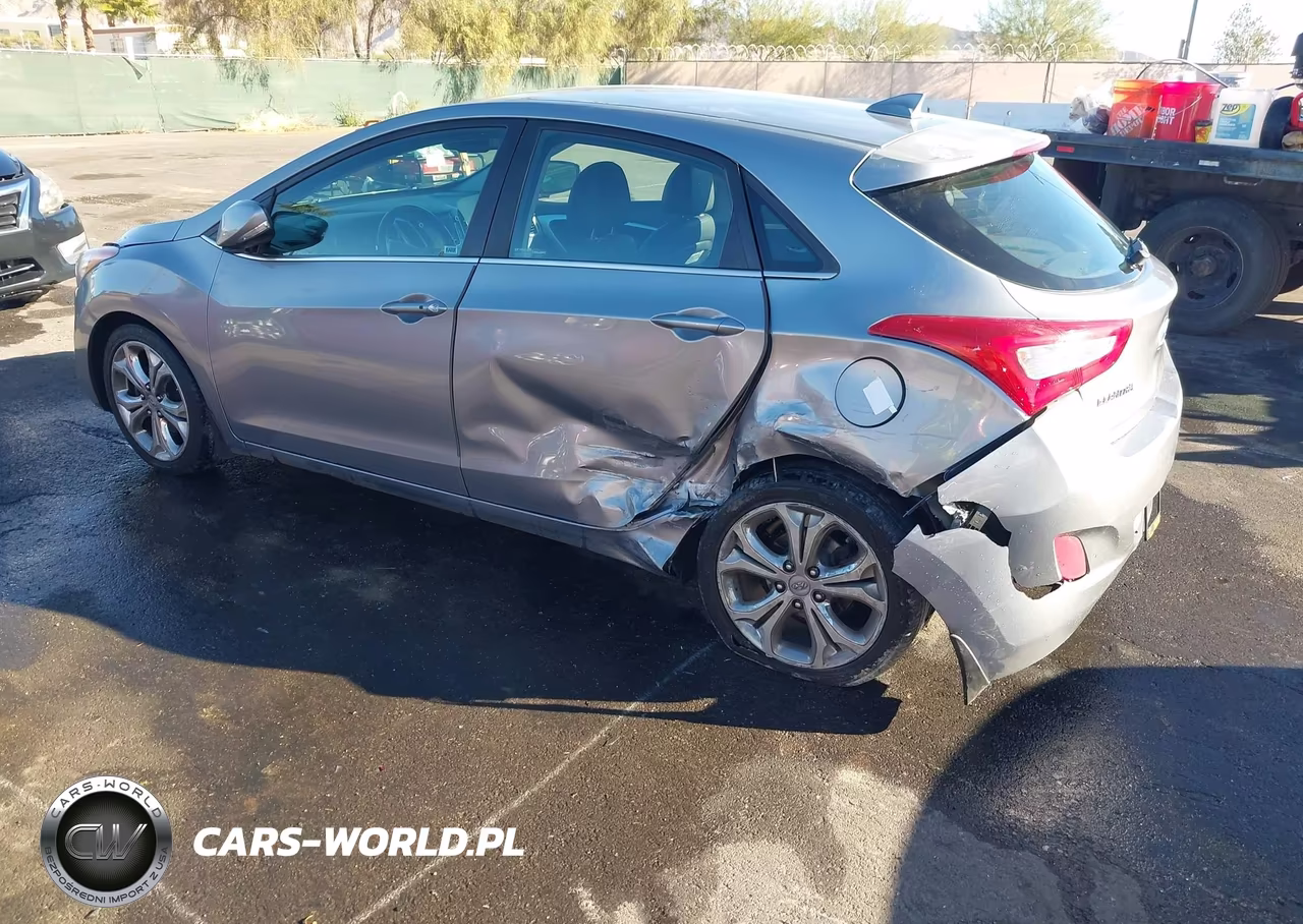 2015 Hyundai Elantra Gt VIN:KMHD35LH8FU240899 - 3