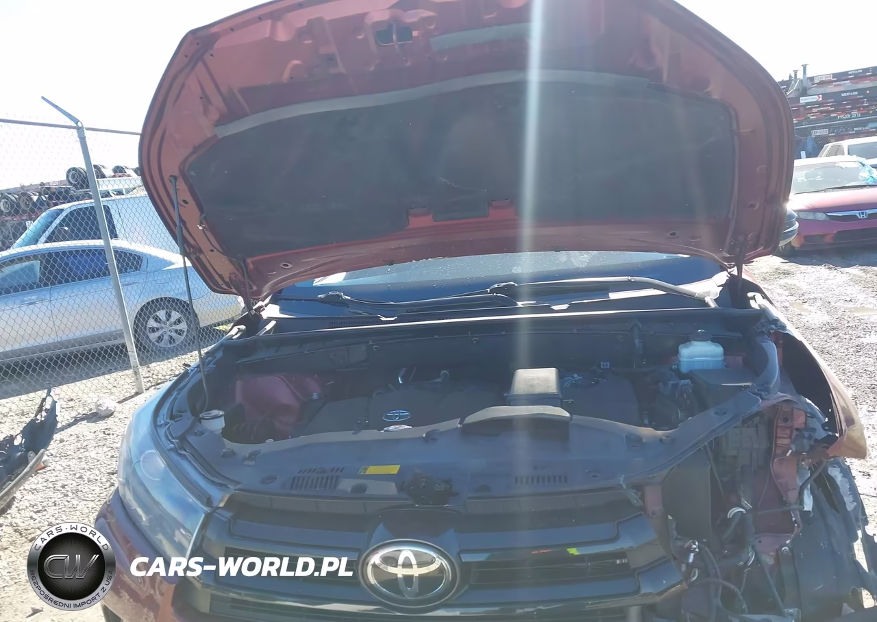 2019 Toyota Highlander Se VIN:5TDKZRFH0KS318118 - 10