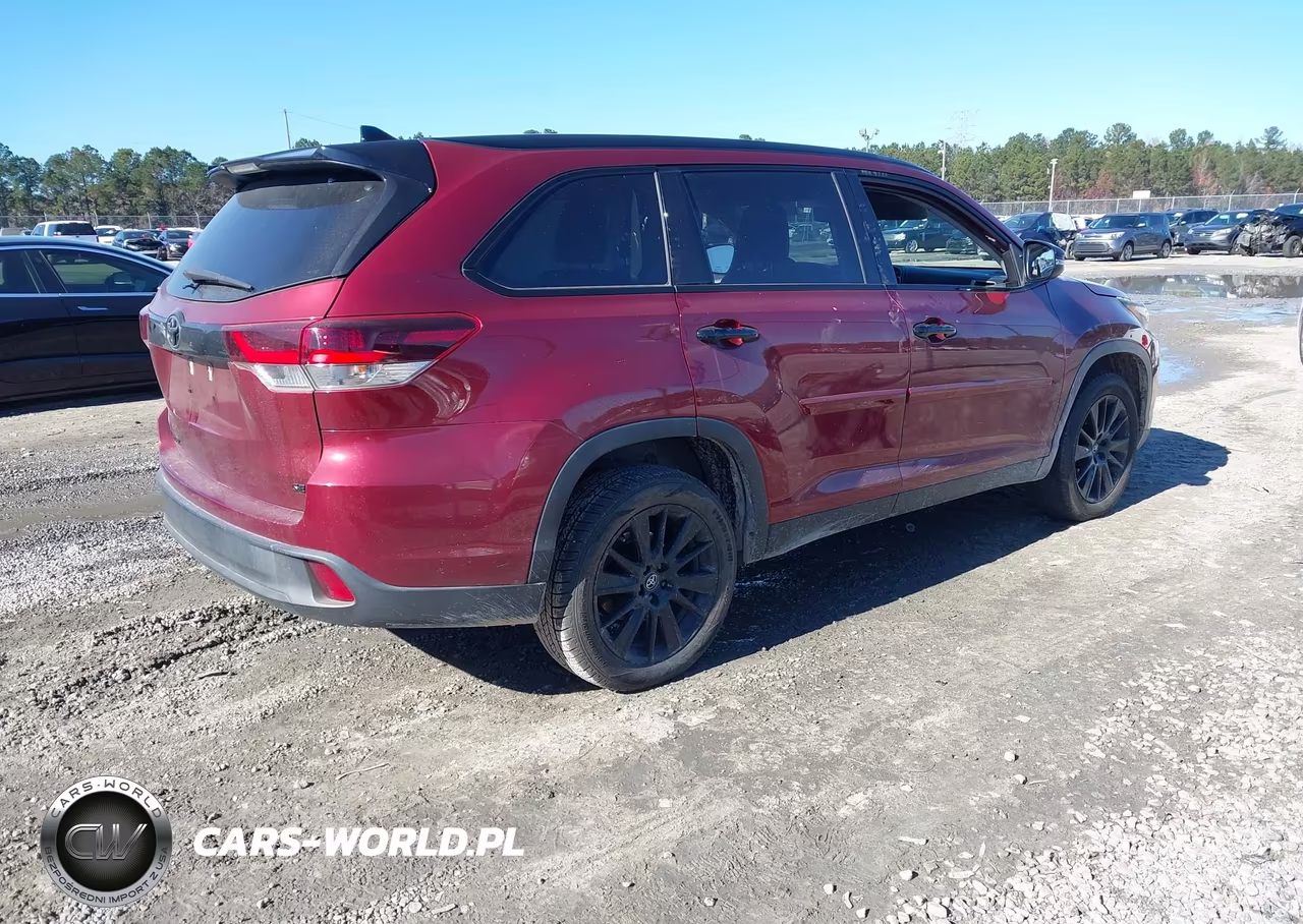 2019 Toyota Highlander Se VIN:5TDKZRFH0KS318118 - 4