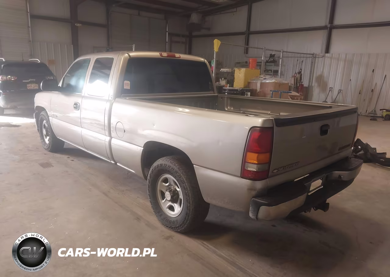 2001 Chevrolet Silverado 1500 Ls VIN:2GCEC19T211337176 - 3