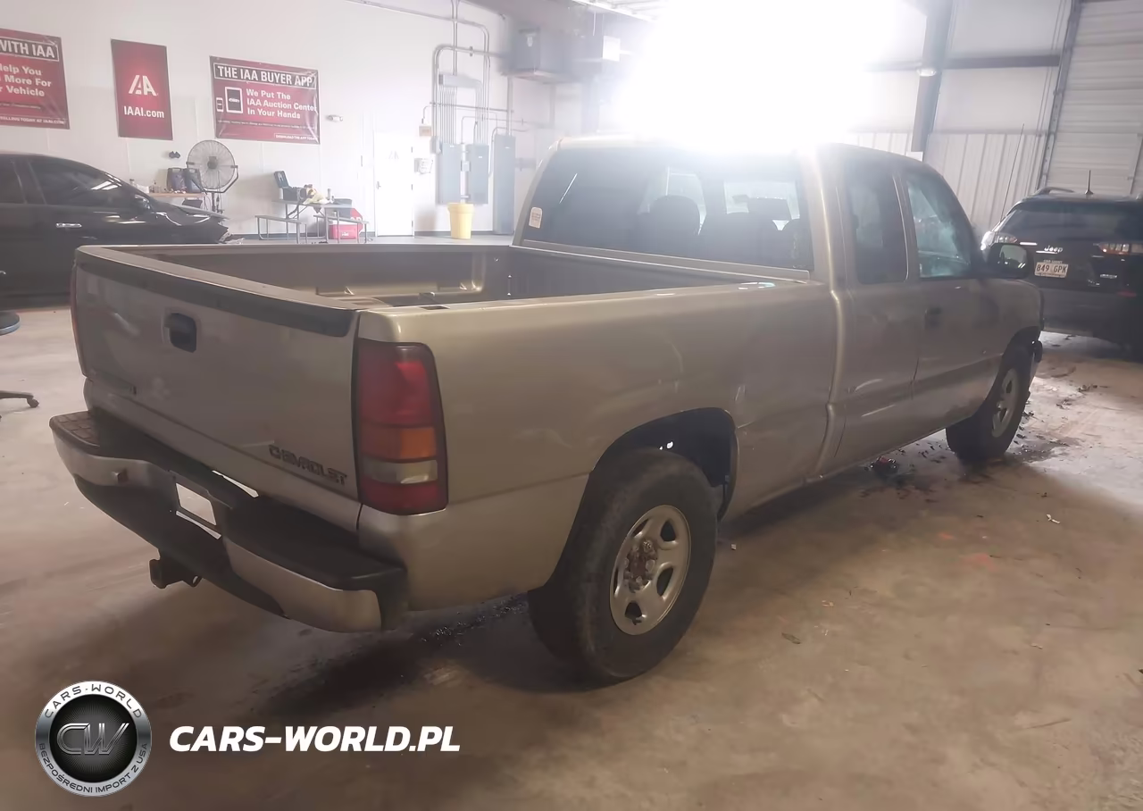 2001 Chevrolet Silverado 1500 Ls VIN:2GCEC19T211337176 - 4