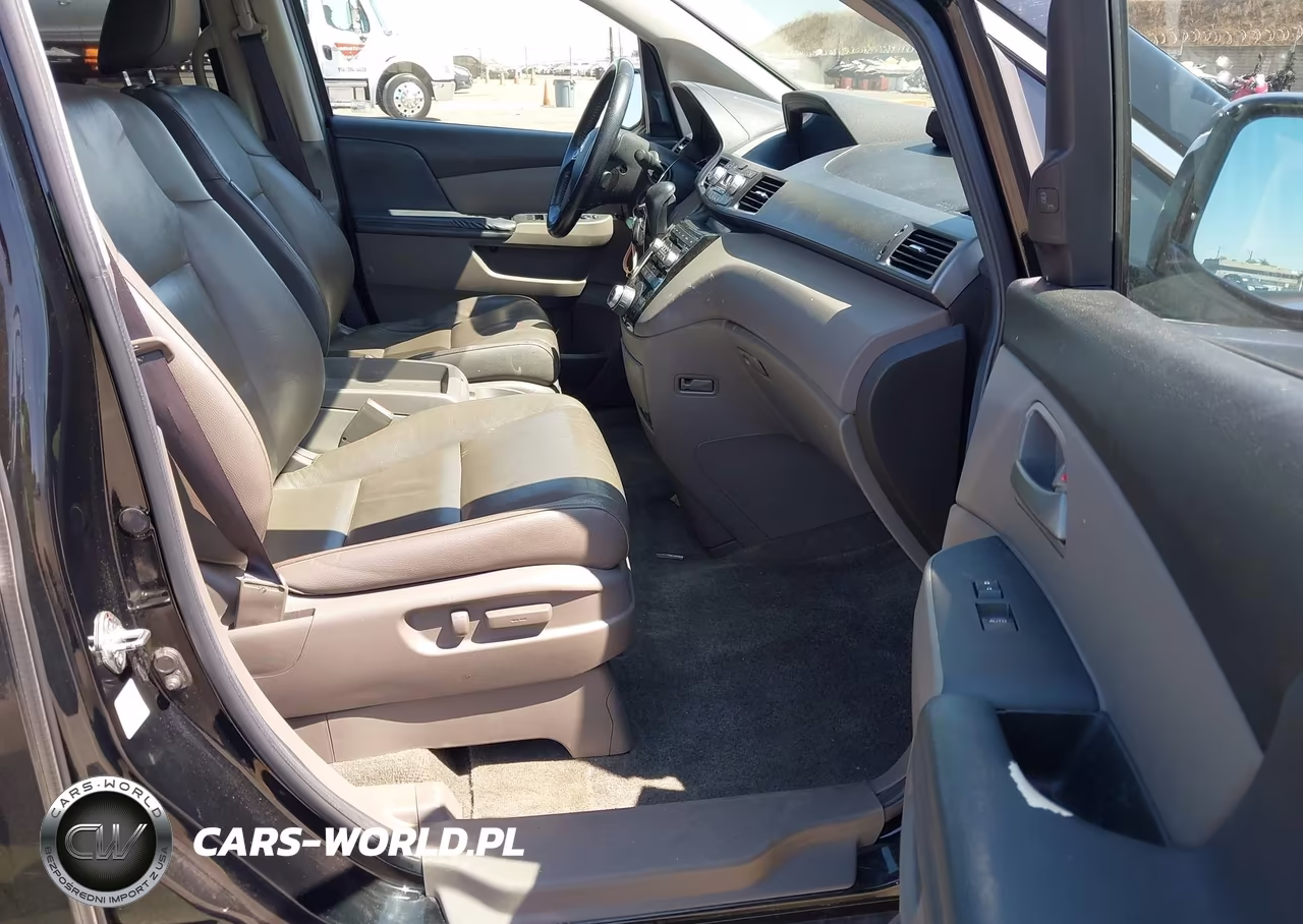 2011 Honda Odyssey Touring-Touring Elite VIN:5FNRL5H96BB091780 - 5