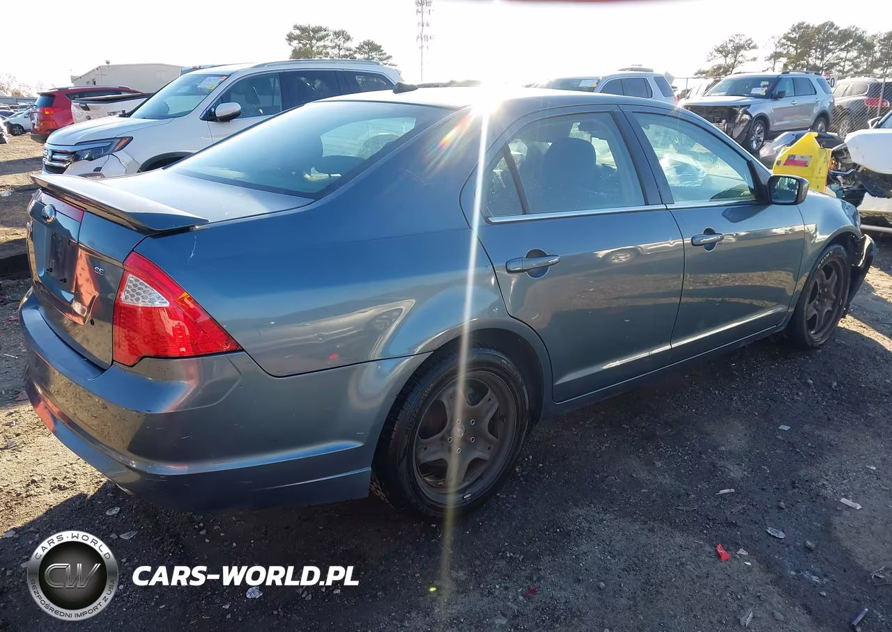 2011 Ford Fusion Se VIN:3FAHP0HA1BR119261 - 4