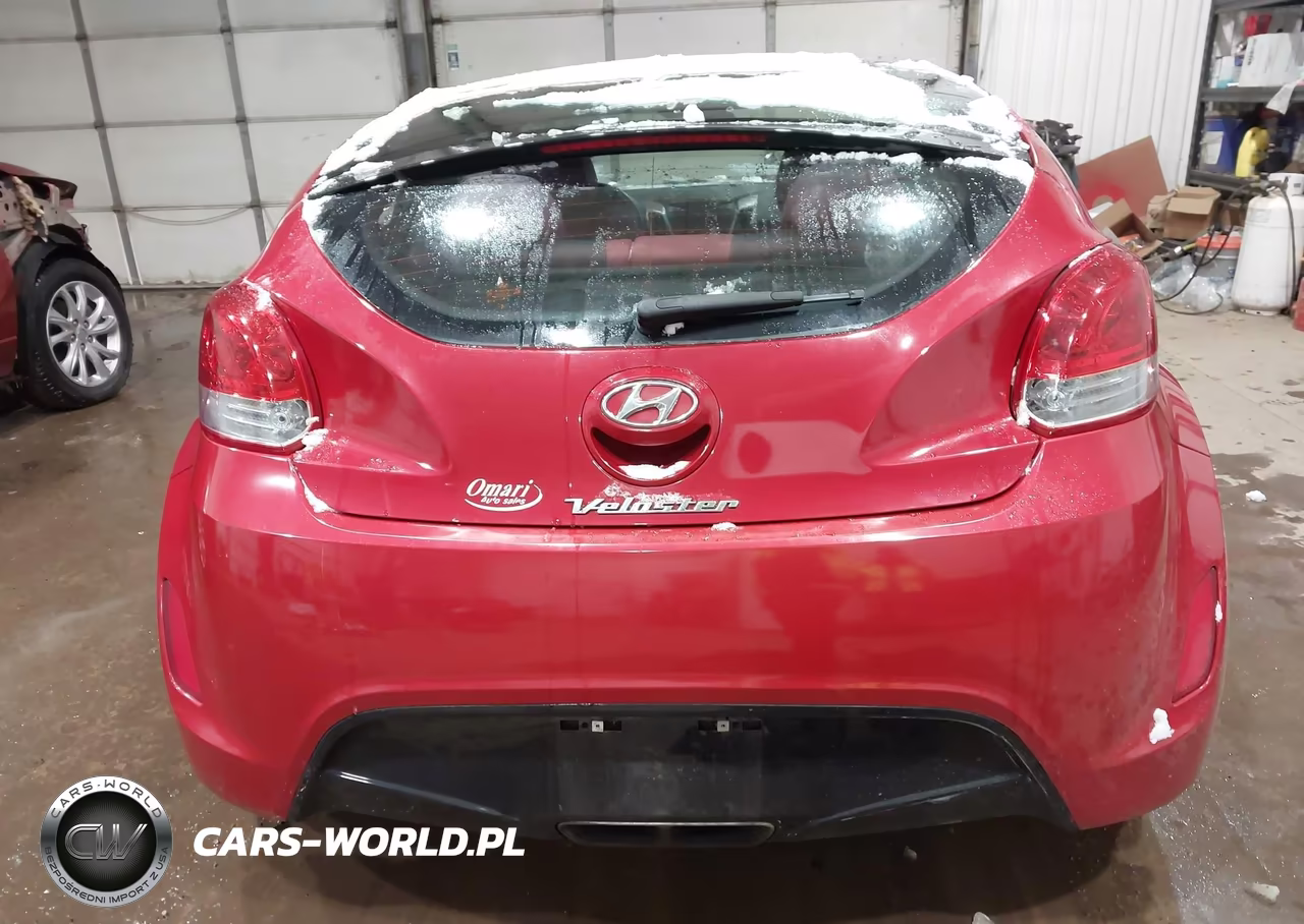 2012 Hyundai Veloster Base W-Red-Black VIN:KMHTC6AD7CU035717 - 16