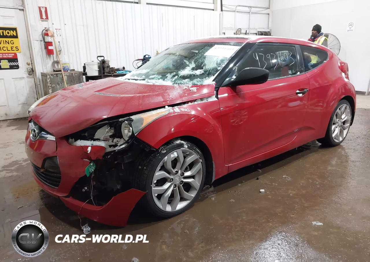 2012 Hyundai Veloster Base W-Red-Black VIN:KMHTC6AD7CU035717 - 2