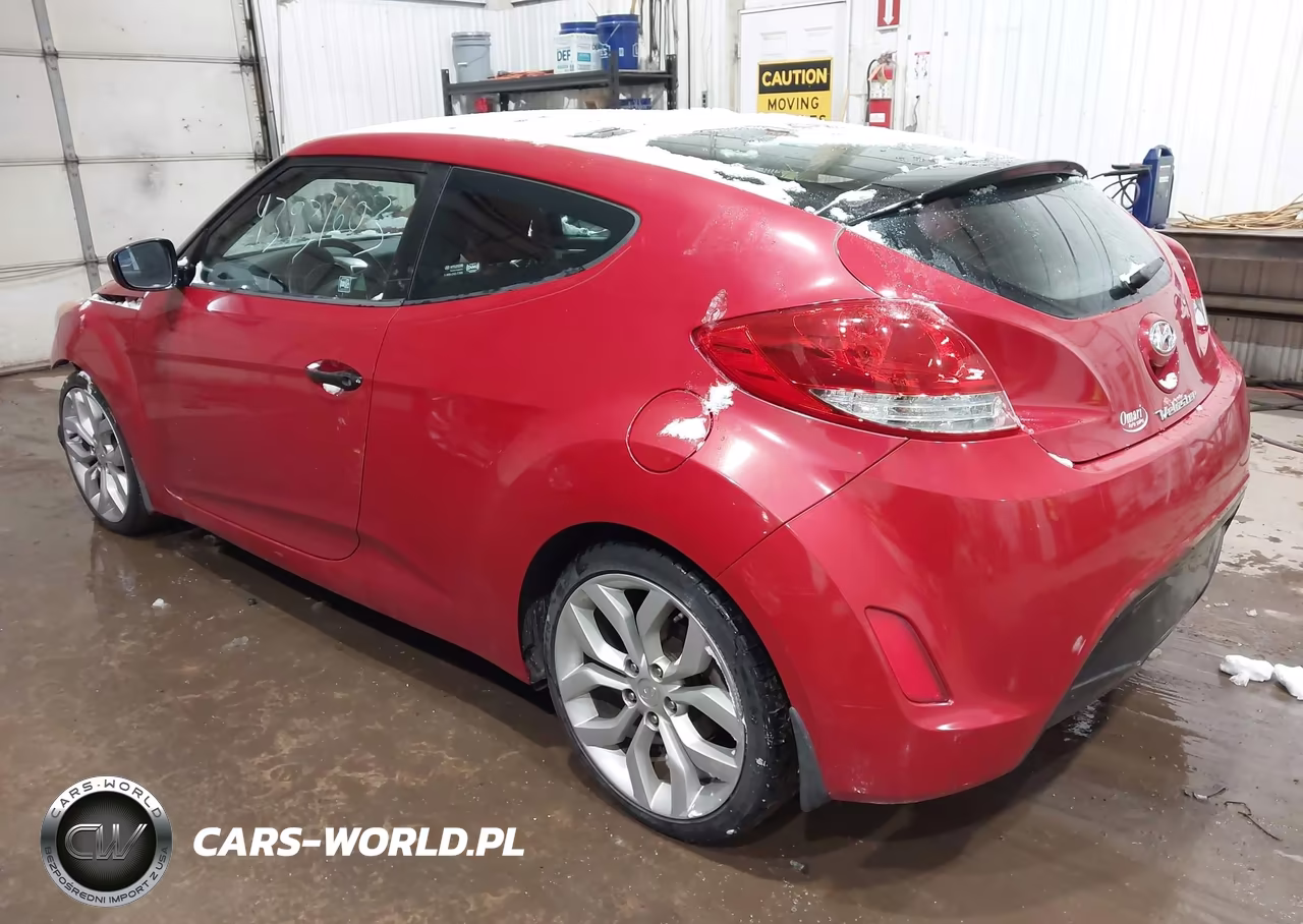 2012 Hyundai Veloster Base W-Red-Black VIN:KMHTC6AD7CU035717 - 3