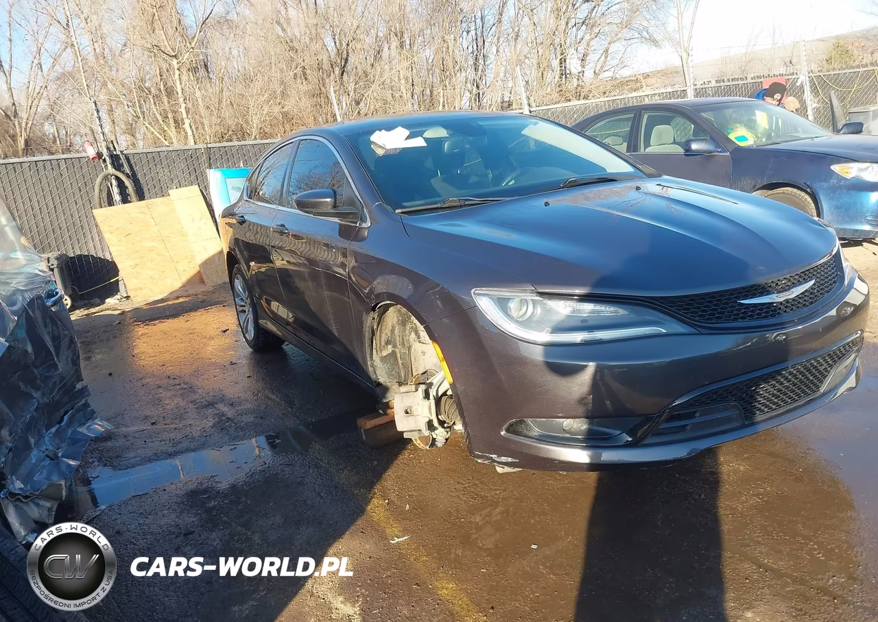 2015 Chrysler 200 Limited – zdjęcie 1 z 18