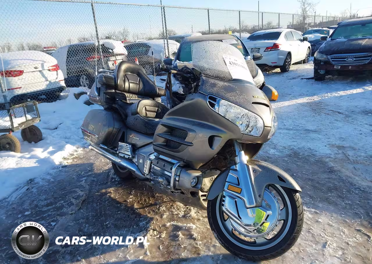 2004 Honda Gl1800