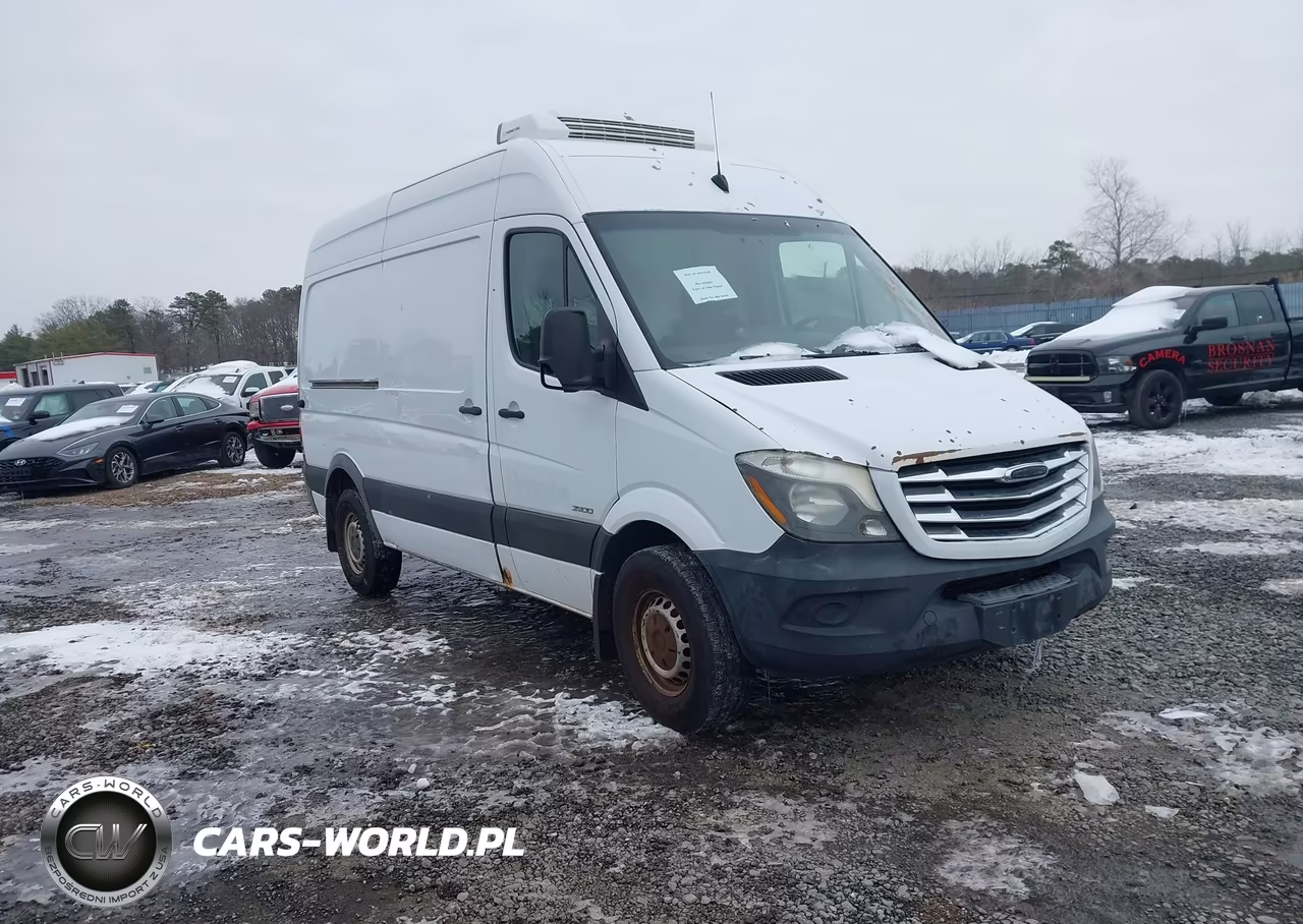 2015 Freightliner Sprinter 2500 Normal Roof