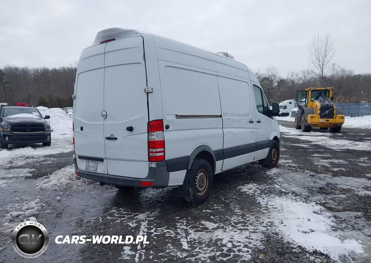 2015 Freightliner Sprinter 2500 Normal Roof VIN:WDYPE7CCXF5974759 - 4