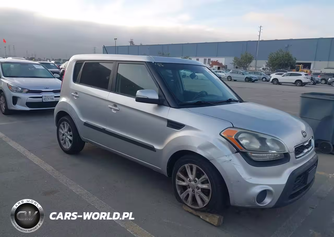 2012 Kia Soul +