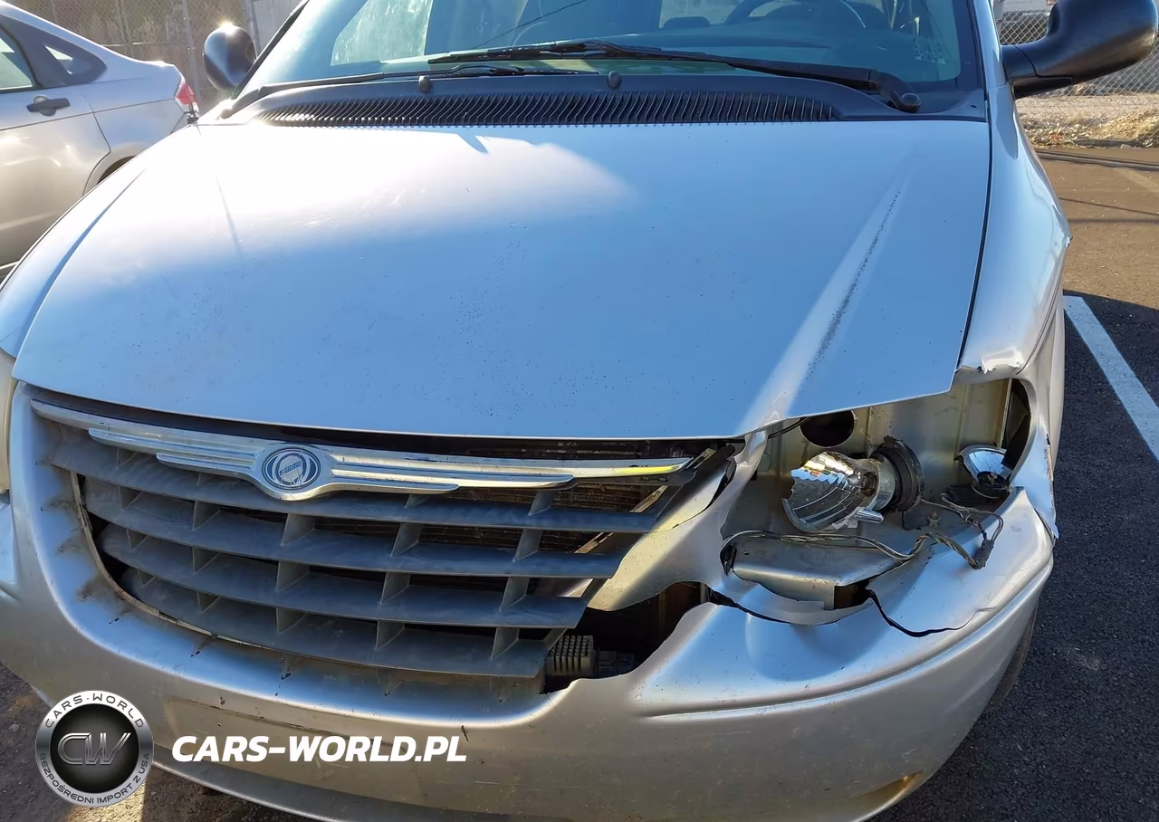 2007 Chrysler Town & Country Lx VIN:2A4GP44R07R174574 - 13