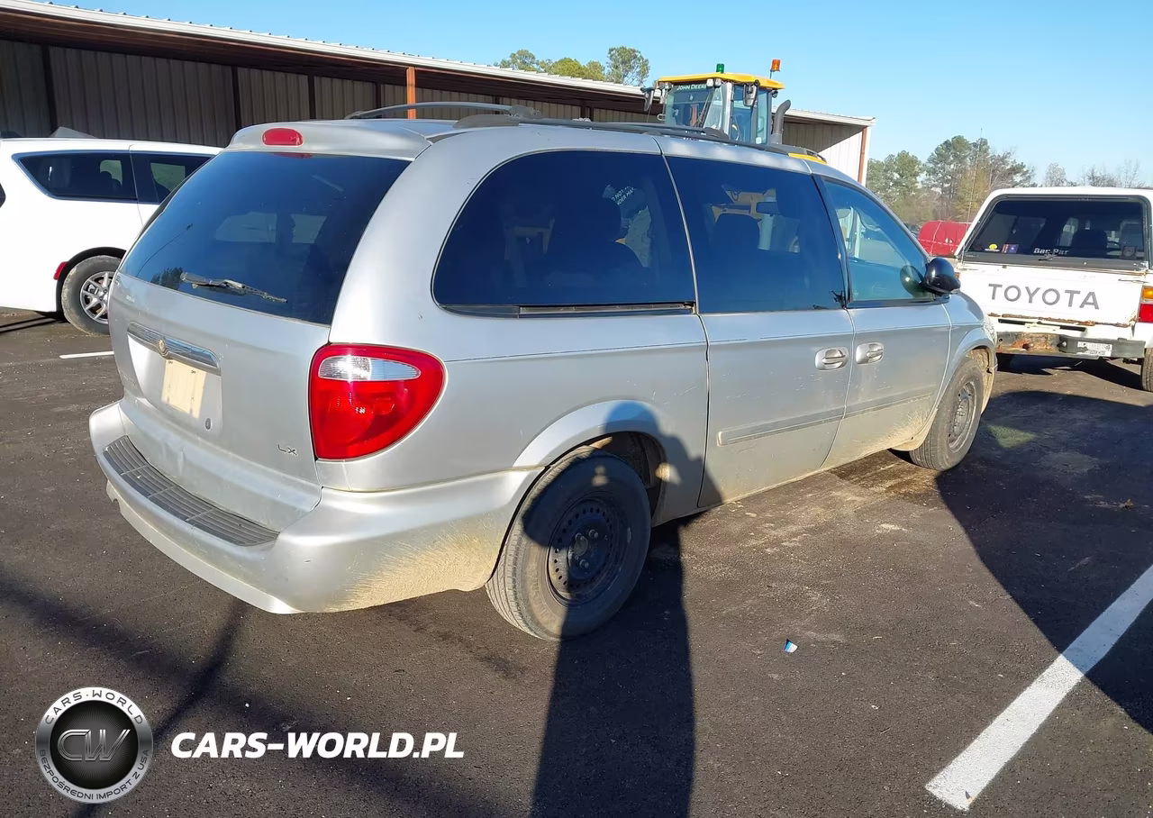 2007 Chrysler Town & Country Lx VIN:2A4GP44R07R174574 - 4