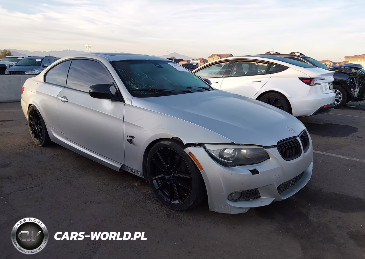 2013 BMW 328I – zdjęcie 1 z 17