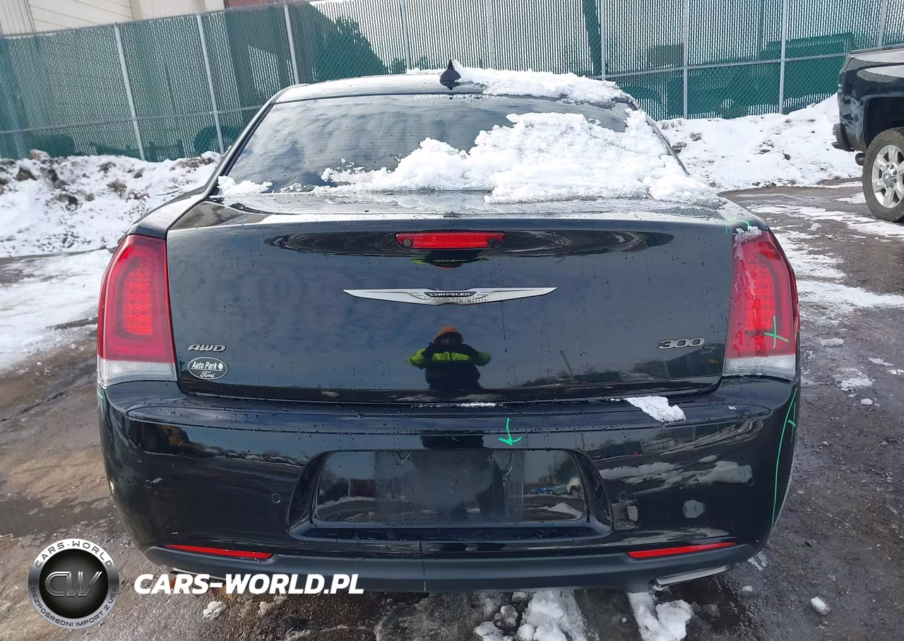 2018 Chrysler 300 300S Awd VIN:2C3CCAGG1JH182418 - 16