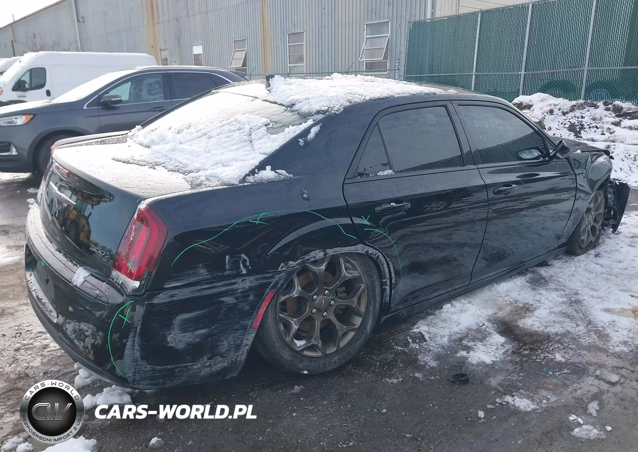 2018 Chrysler 300 300S Awd VIN:2C3CCAGG1JH182418 - 4