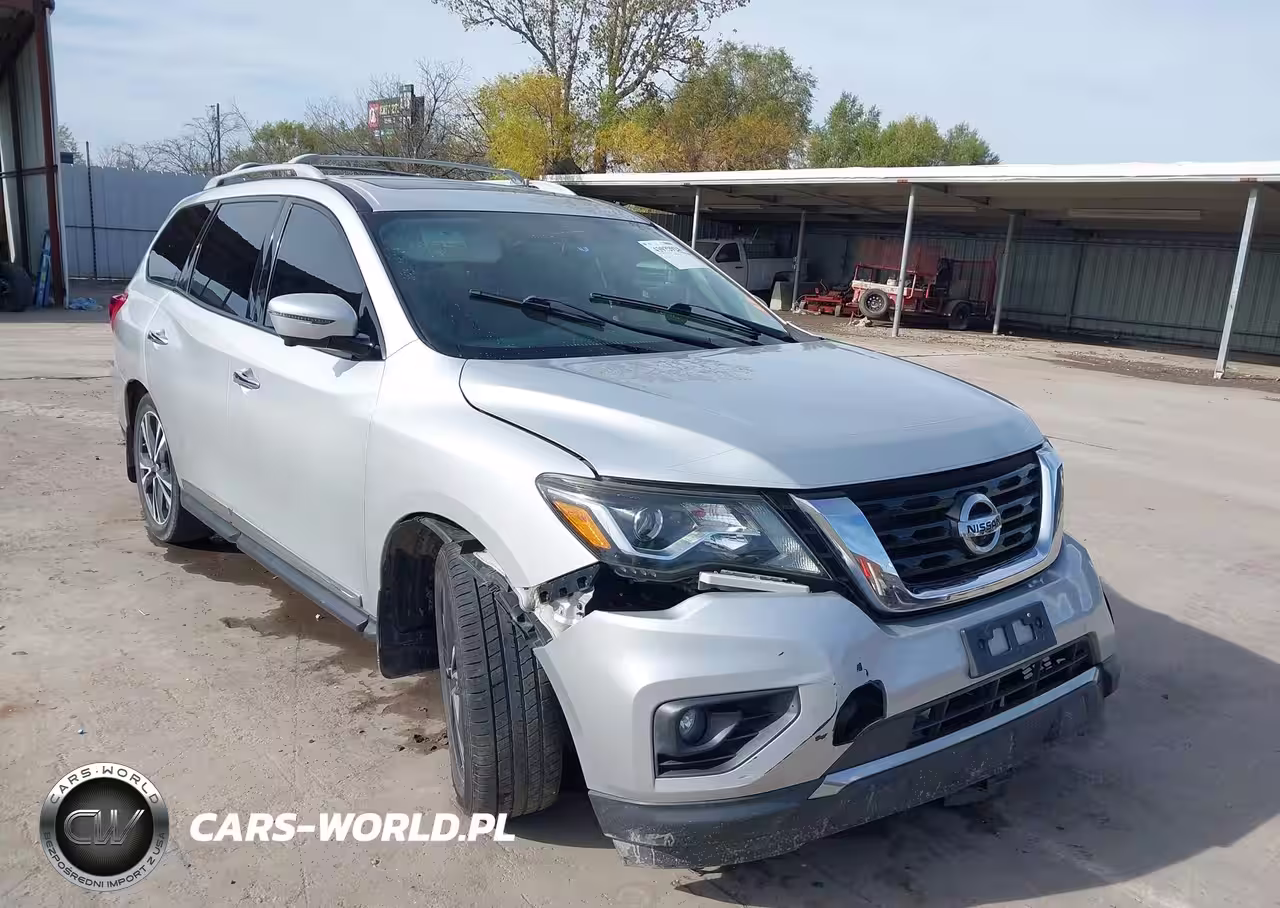 2018 Nissan Pathfinder Platinum