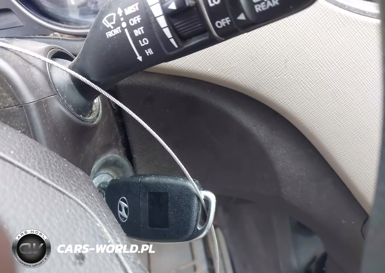2018 Hyundai Santa Fe Sport 2.4L VIN:5XYZT3LBXJG562755 - 11