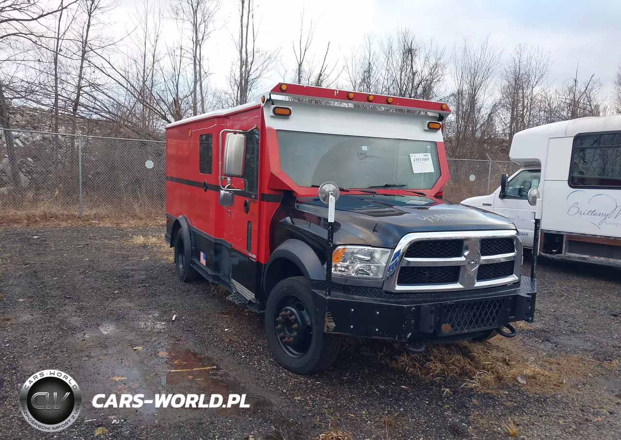 2014 Ram 5500 Chassis Tradesman-Slt
