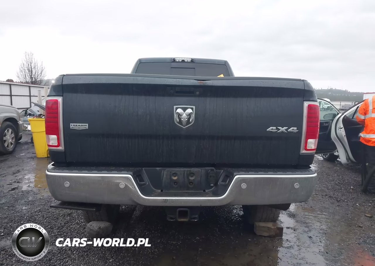 2017 Ram 3500 Laramie 4X4 8' Box VIN:3C63R3JL0HG743463 - 15